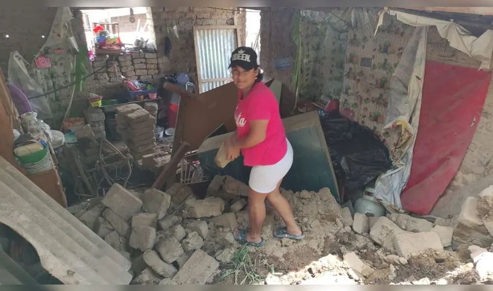 Pared de vivienda se derrumbó a causa de las constantes lluvias. Foto: Emmanuel Moreno/URPI-LR