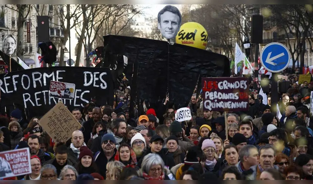 Sindicatos rechazan la reforma previsional impulsada por Macron.