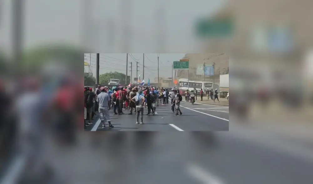 Manifestantes tomaron la Panamericana Norte. Foto: URPI - LR