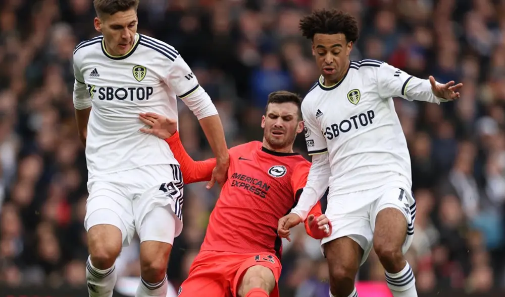 Brighton vs. Leeds United jugaron en el Elland Road. Foto: Brighton/Twitter