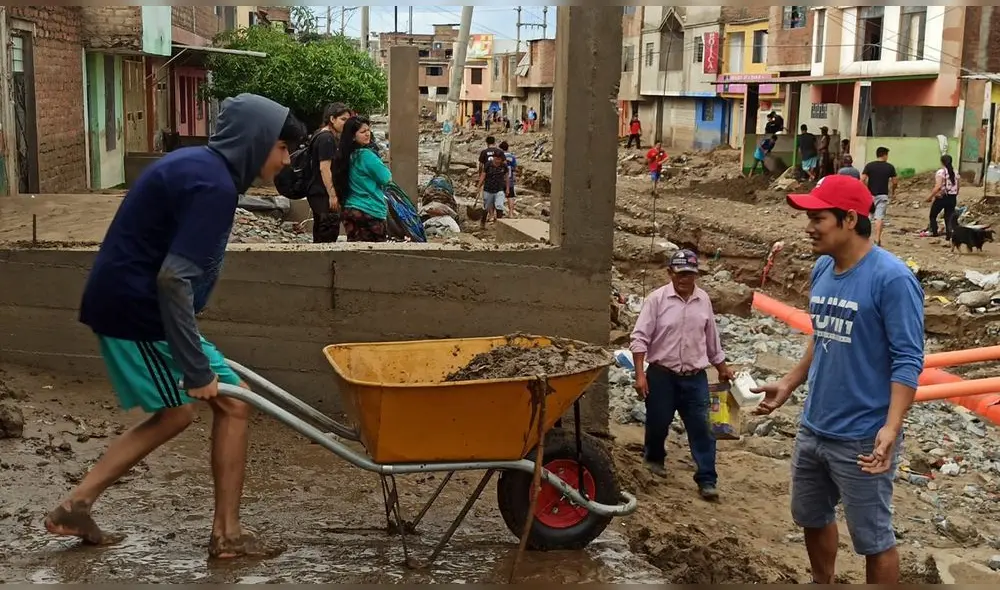 El hecho se produjo en la cuadra 7 de la calle Hipólito Unanue. Foto: Sergio Verde / URPI-LR
