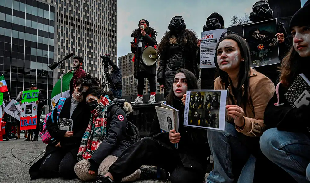 Más de 5.000 alumnas han sido atacadas en Irán, de acuerdo a las autoridades. Foto: AFP