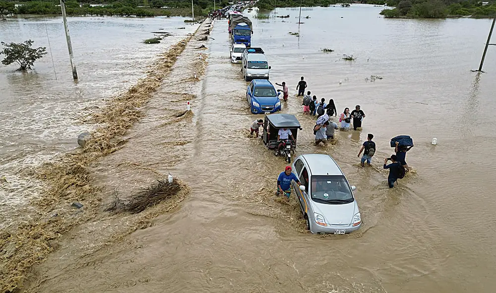 Fuertes lluvias han afectado a buena parte de la población del país. Foto: Clinton Medina/La República Fuertes lluvias han afectado a buena parte de la población del país. Foto: Clinton Medina/La República