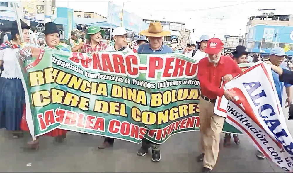 Lima. Manifestantes llegados de Puno persisten en exigir la dimisión de la presidenta Boluarte. Foto: difusión