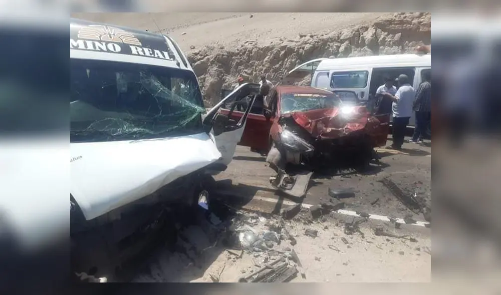 Vehículos quedaron destrozados. Foto: CID Noticias/Facebook Vehículos quedaron destrozados. Foto: CID Noticias/Facebook