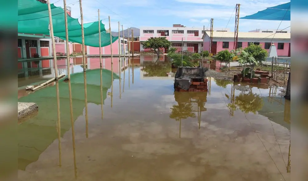 Las regiones en estado de emergencia son Tumbes, Piura, Lambayeque, La Libertad, Ancash, Lima y Cajamarca.