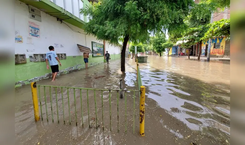 Lluvia intensa del miércoles provocó inundaciones. Foto: Almendra Ruesta/URPI-LR