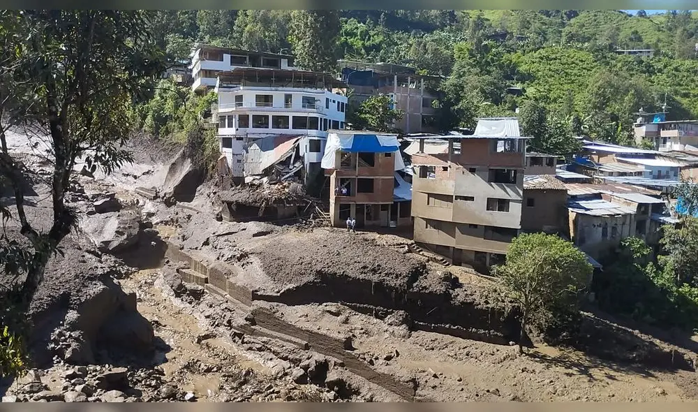 El deslizamiento de lodo y piedras se registró casi a medianoche en la localidad de Los Peroles de Mishahuanca. Foto: La República