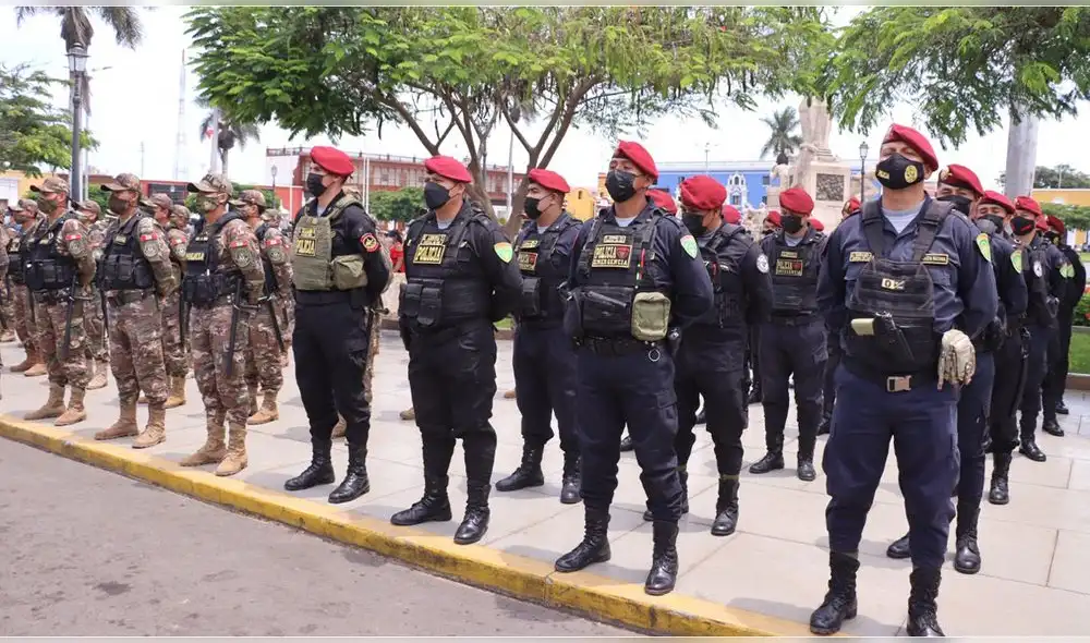 La policía trabajará en apoyo con las Fuerzas Armadas. Foto: Gobierno Regional La Libertad La policía trabajará en apoyo con las Fuerzas Armadas. Foto: Gobierno Regional La Libertad