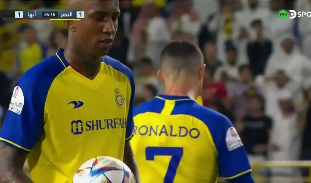 Cristiano Ronaldo ayudó a Talisca a que siga como líder de goleo en la Liga Saudí. Foto: captura/DirecTV Cristiano Ronaldo ayudó a Talisca a que siga como líder de goleo en la Liga Saudí. Foto: captura/DirecTV