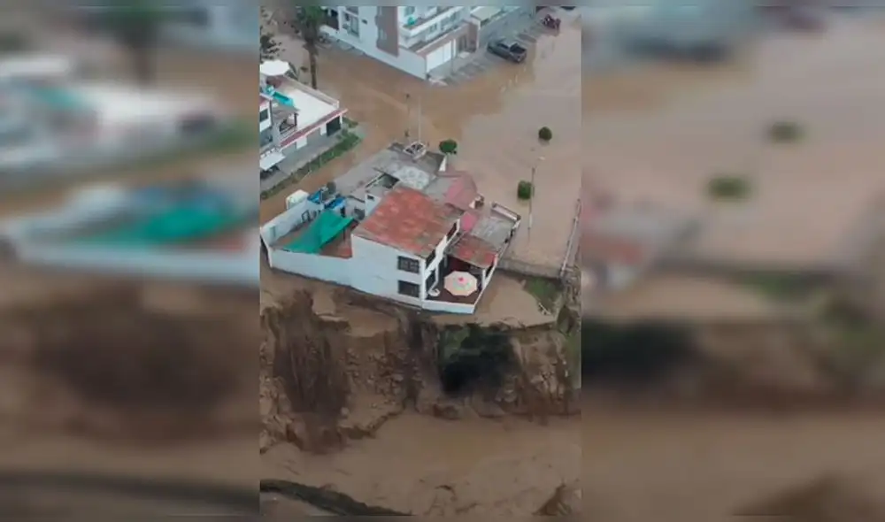 Casa se encuentra al borde del colapso. Foto: captura / Twitter