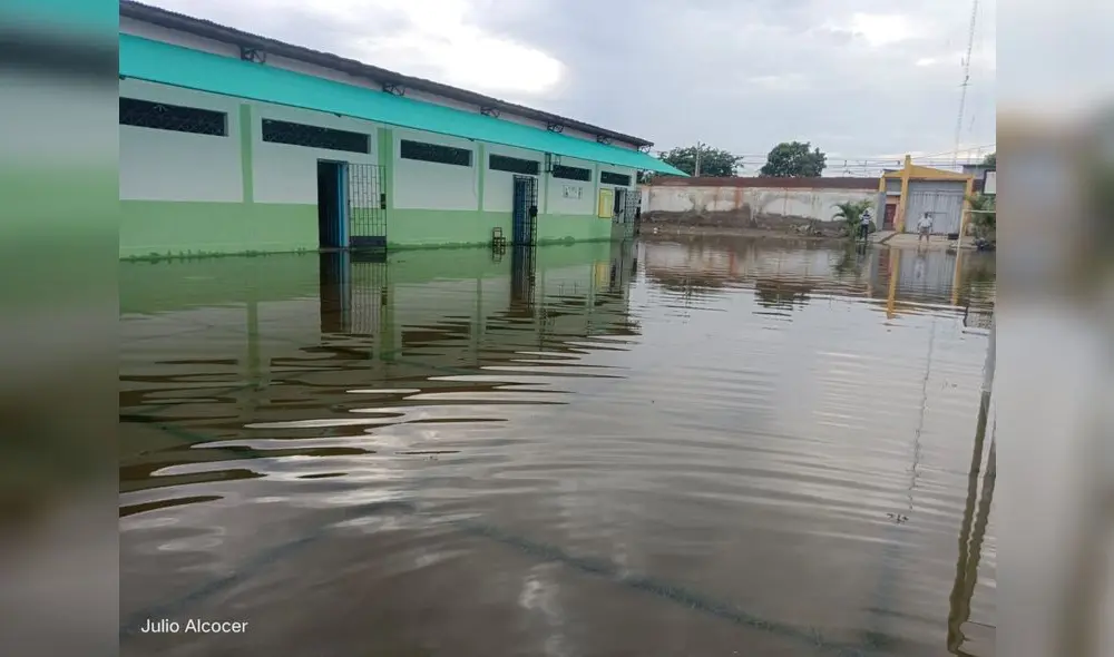 Escuelas albergan a la población damnificada por las lluvias. Foto: La República