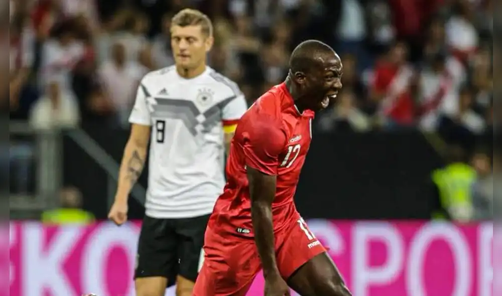 Luis Advíncula marcó el único gol de Perú ante Alemania en el 2018. Foto: FPF Luis Advíncula marcó el único gol de Perú ante Alemania en el 2018. Foto: FPF
