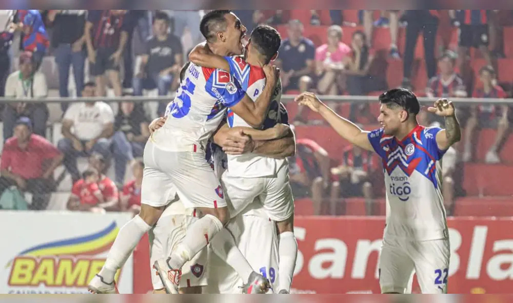 Cerro Porteño volvió a ganar luego de tres empates consecutivos. Foto: Copa de Primera APF | Video: Tigo Sports Cerro Porteño volvió a ganar luego de tres empates consecutivos. Foto: Copa de Primera APF | Video: Tigo Sports