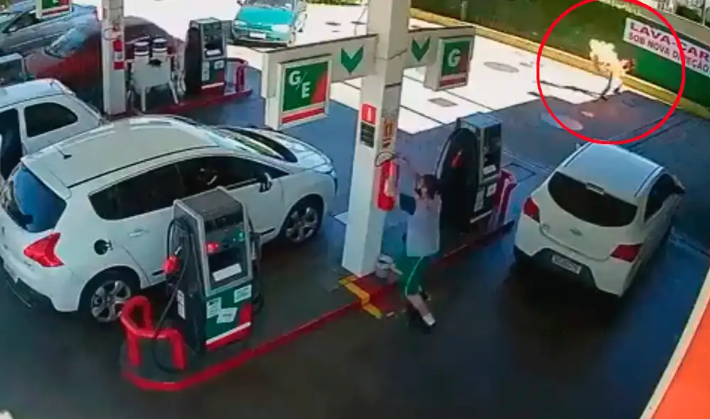 El agresor identificado como Paulo Sérgio Esperanceta se encuentra prófugo de la justicia. Foto: captura/Twitter @AztecaNoticias