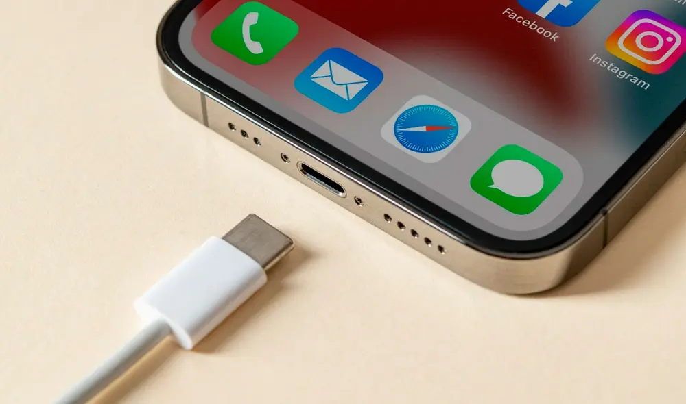 Carga rápida solo estaría disponible en la versión Pro y Pro Max del iPhone 15. Foto: PCMag Carga rápida solo estaría disponible en la versión Pro y Pro Max del iPhone 15. Foto: PCMag