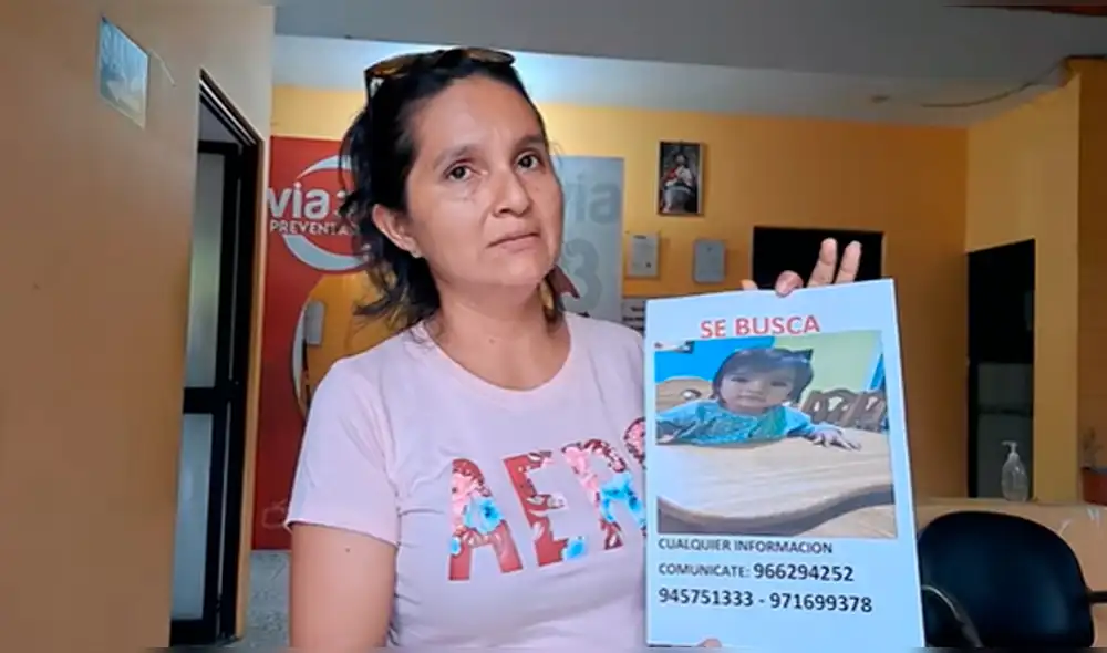 Padres no pierden la esperanza de encontrarla. Foto: captura de Vía Televisión Padres no pierden la esperanza de encontrarla. Foto: captura de Vía Televisión
