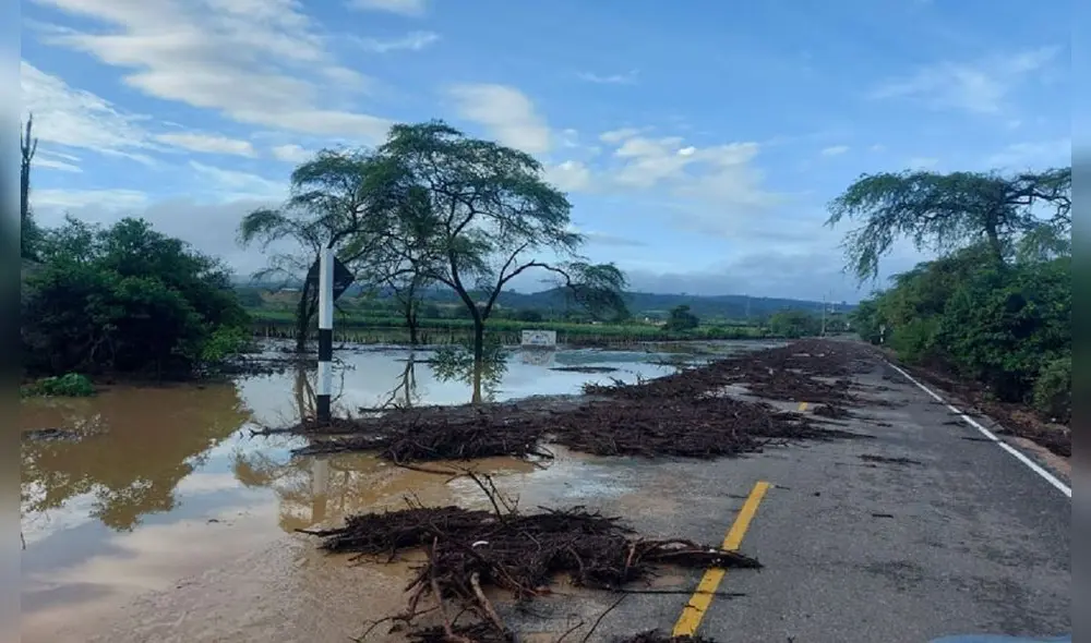 Pobladores se quedan aislados tras incremento de quebradas. Foto: Diario La Hechicera Pobladores se quedan aislados tras incremento de quebradas. Foto: Diario La Hechicera