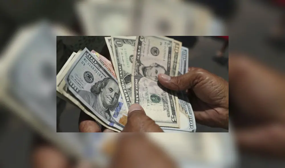 Dólar abre con ligero retroceso y se ubica en S/3,7635 este miércoles 29 de marzo. Foto: difusión LR Dólar abre con ligero retroceso y se ubica en S/3,7635 este miércoles 29 de marzo. Foto: difusión LR