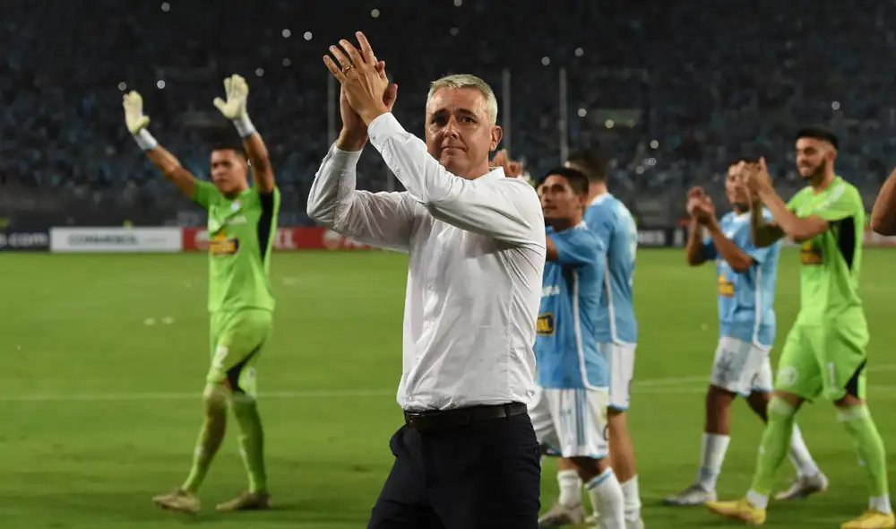 El estratega brasileño clasificó a los celestes a la fase de grupos desde la fase 2. Foto: AFP