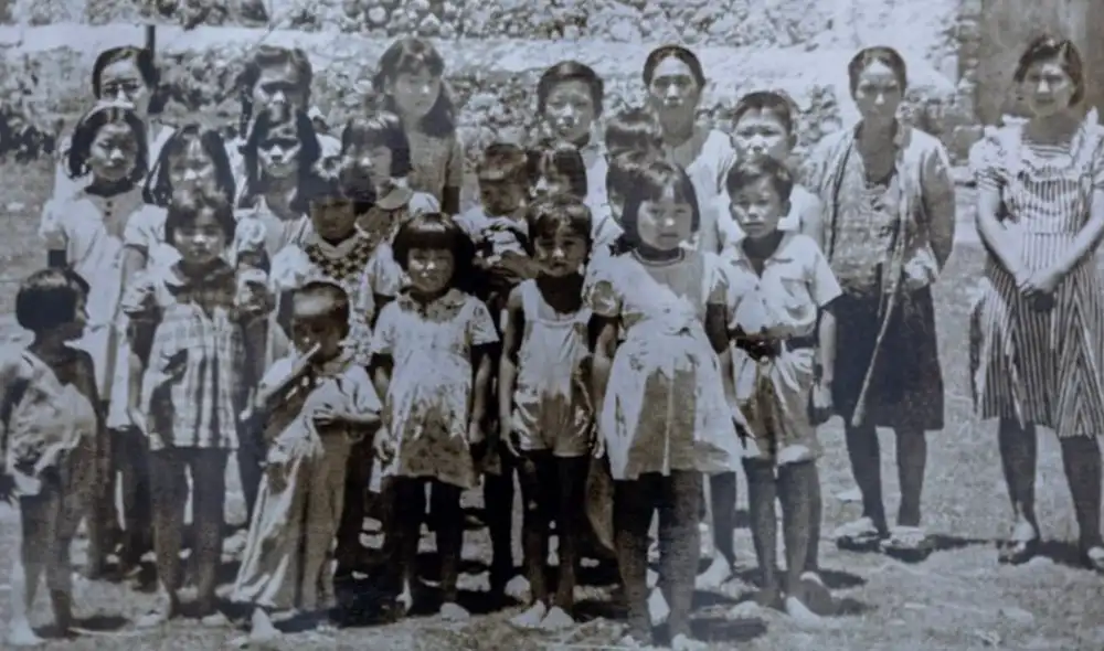 Grupo de personas en la exhacienda de Temixco cuando funcionaba como campo de concentración. Foto: Archivo General de la Nación de México Grupo de personas en la exhacienda de Temixco cuando funcionaba como campo de concentración. Foto: Archivo General de la Nación de México