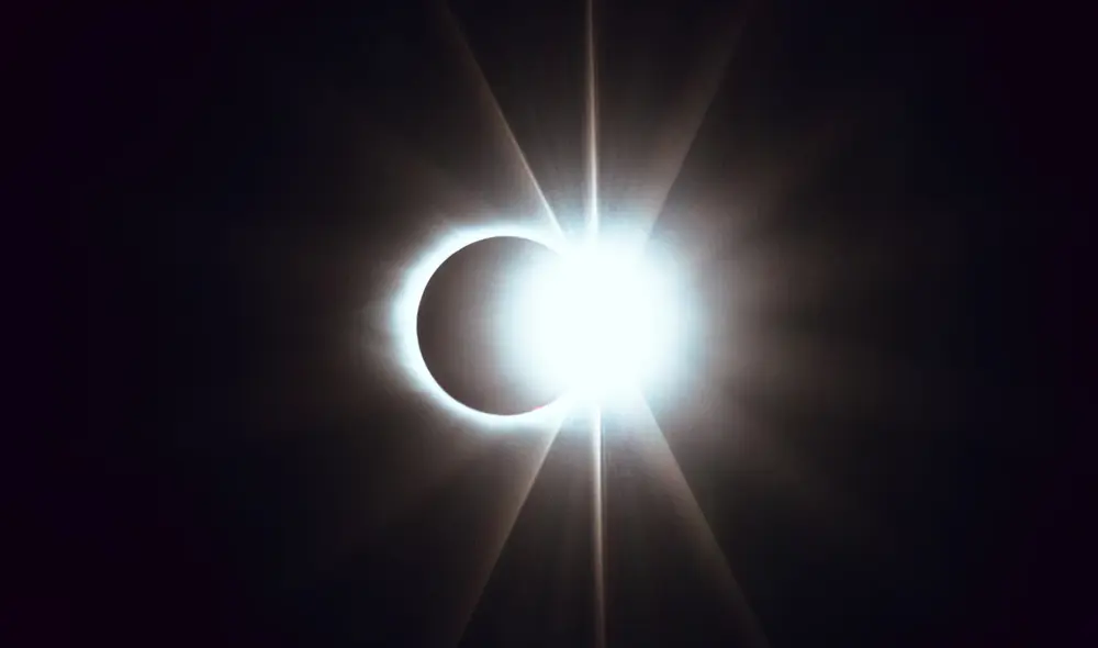 El eclipse solar de abril 2023 será de tipo híbrido. Foto: Unsplash/referencial