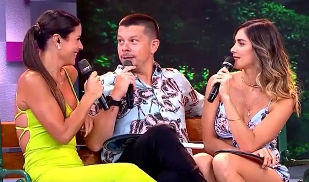 Mario Hart y Korina Rivadeneira pasan incómodo momento en "Mande quien mande". Foto: Captura de América TV Mario Hart y Korina Rivadeneira pasan incómodo momento en "Mande quien mande". Foto: Captura de América TV