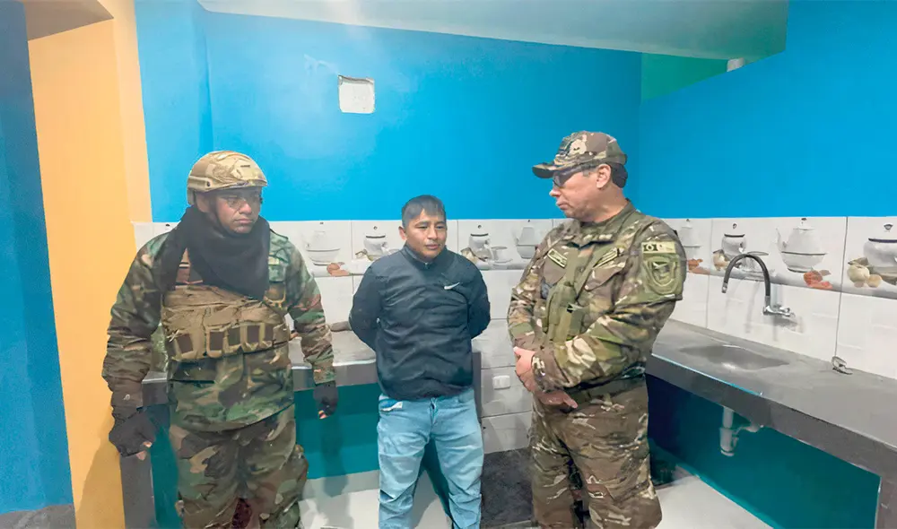 Captura. Cinco militares y un policía son investigados por la Dirandro. Ellos responderían al mafioso Leche (el del centro). Foto: difusión