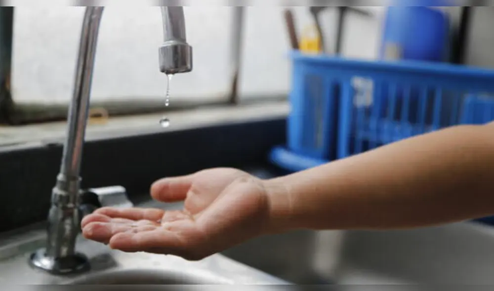 Corte de agua en Lambayeque. Foto: Mauricio Malca/La República Corte de agua en Lambayeque. Foto: Mauricio Malca/La República