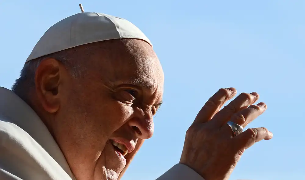El papa Francisco, de 86 años, fue internado en un hospital romano por una infección respiratoria. Foto: AFP El papa Francisco, de 86 años, fue internado en un hospital romano por una infección respiratoria. Foto: AFP