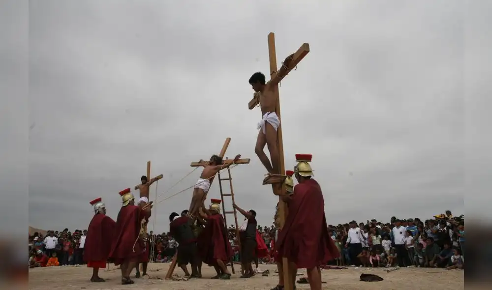 Escenificación de Semana Santa atrae a turistas. Foto: La República Escenificación de Semana Santa atrae a turistas. Foto: La República