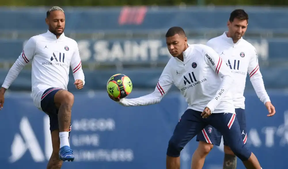 Mbappé, Messi y Neymar comparten equipo por segunda temporada consecutiva. Foto: AFP