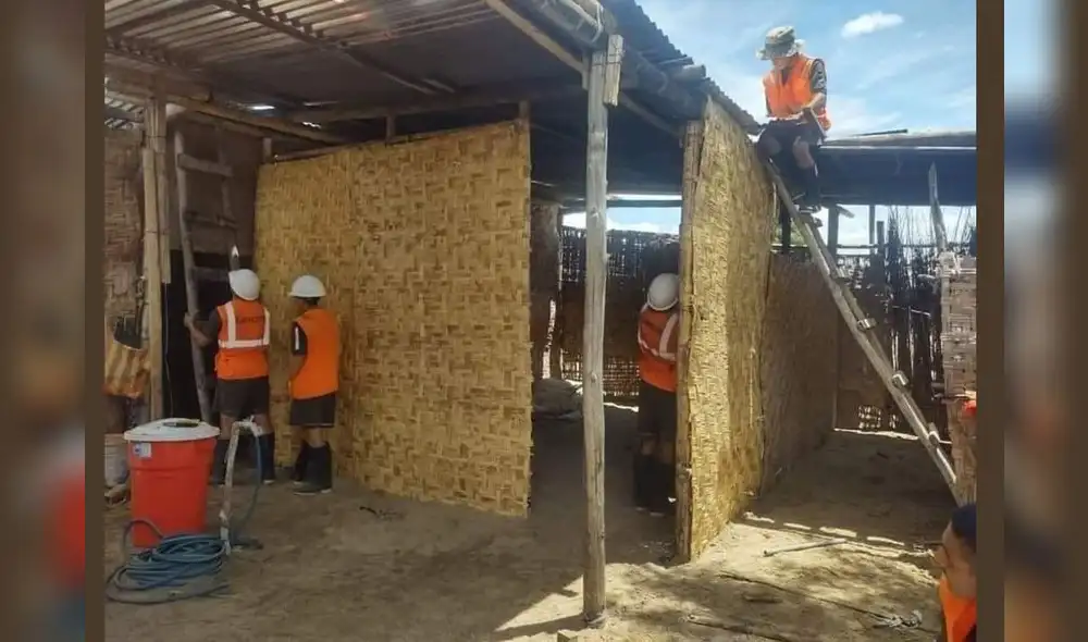 Los soldados dejaron sus actividades diarias para apoyar en una obra social. Foto: Juan Nunura