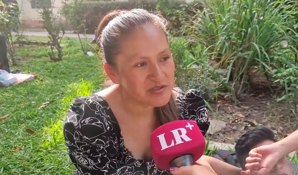 Las puertas de la UNMSM se cerraron alrededor de las 8.30 a. m. El examen dura cerca de 3 horas y consta de cien preguntas. Bárbara Mamani - La República. Foto: Bárbara Mamani/URPI-GLR - Video: Bárbara Mamani/La República