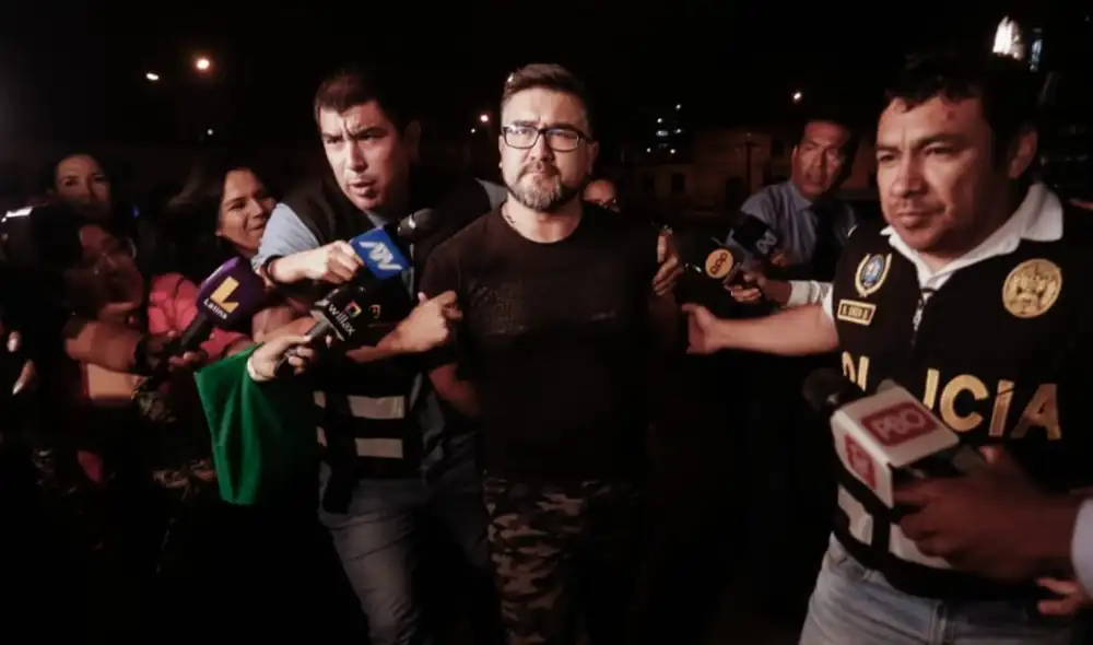 El exministro de Vivienda será recluido en las próximas horas en un penal de la capital para cumplir con su prisión preventiva. Foto: Marco Cotrina/La República – Vídeo: Justicia TV El exministro de Vivienda será recluido en las próximas horas en un penal de la capital para cumplir con su prisión preventiva. Foto: Marco Cotrina/La República – Vídeo: Justicia TV