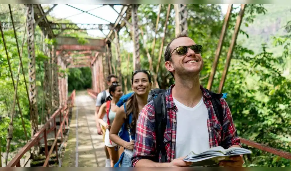 Cientos de familias, amigos y parejas aprovecharán el feriado por Semana Santa para visitar distintos puntos turísticos en Colombia. Foto: Getty Images Cientos de familias, amigos y parejas aprovecharán el feriado por Semana Santa para visitar distintos puntos turísticos en Colombia. Foto: Getty Images