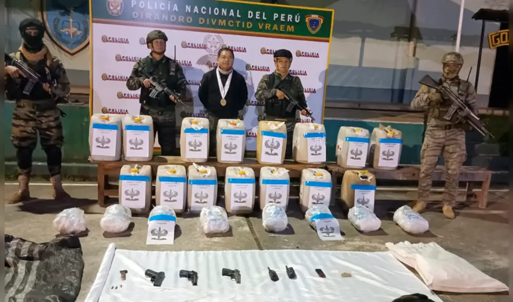 El lugar de operaciones fue cercado por 42 efectivos que se desplazaron en seis unidades. Foto: PNP
