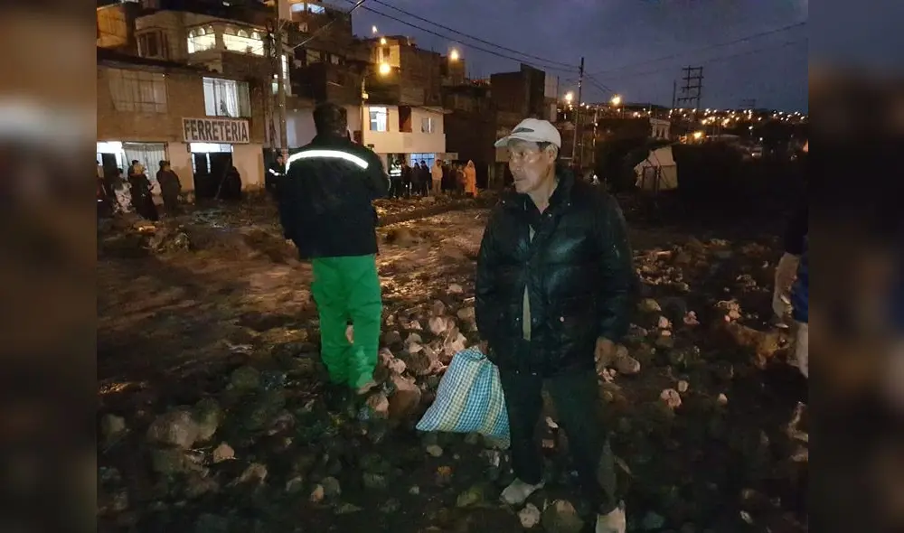 Fuertes lluvias llegaron a afectar a distritos de la zona sur de Arequipa. Foto: Wilder Pari / La República