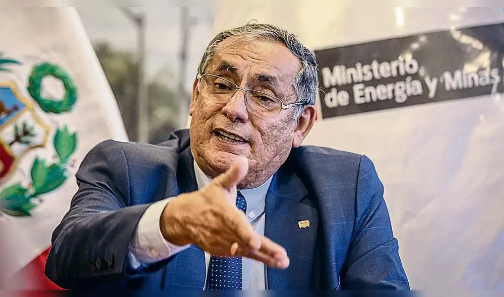 Espaldarazo. La actual gestión del Minem, con apoyo de la presidencia, tiene la consigna de fortalecer a la petrolera estatal. Foto: Jhon Reyes/La República