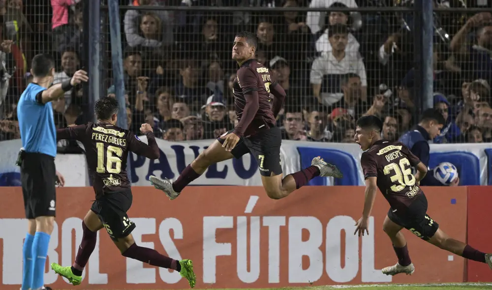 Universitario ganó a Gimnasia y rompió racha en la Copa Sudamericana. Foto: AFP