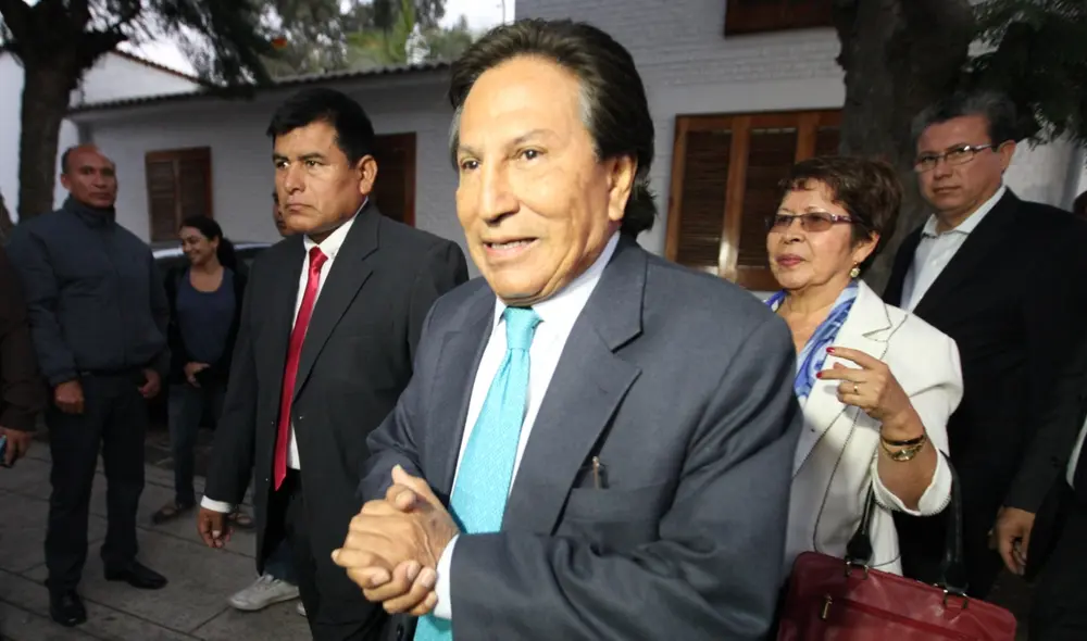 Toledo Manrique encabezó la Marcha de los 4 suyos posdictadura fujimorista y ahora es investigado por supuesta corrupción. Foto: La República - Video: RPP Toledo Manrique encabezó la Marcha de los 4 suyos posdictadura fujimorista y ahora es investigado por supuesta corrupción. Foto: La República - Video: RPP