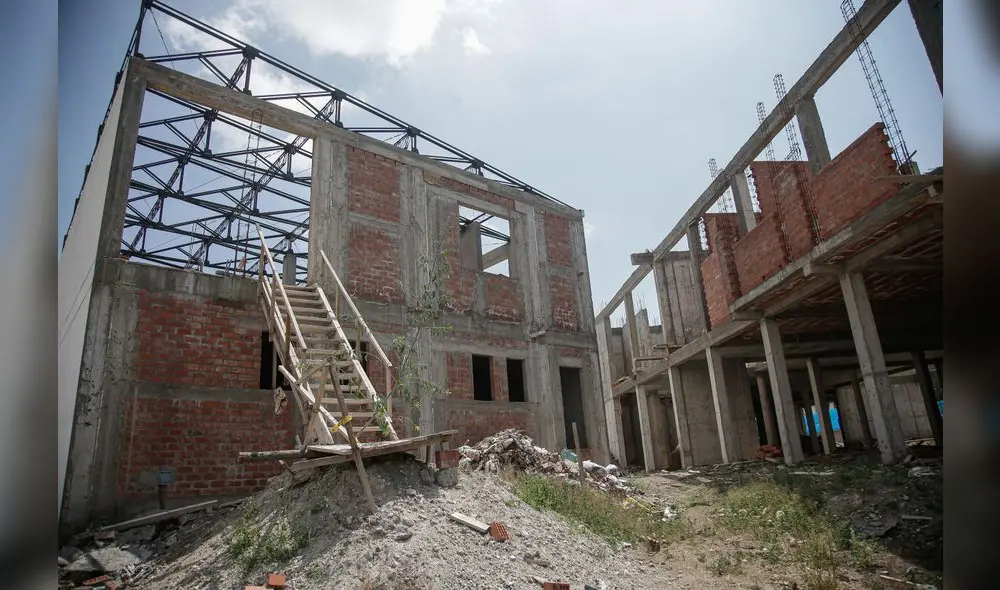 Abandonado. Contratista dejó obra en el 2022. Entre razones para resolución de contrato, EsSalud indica que empresa incumplió plazos. Foto: Rodrigo Talavera/La República.