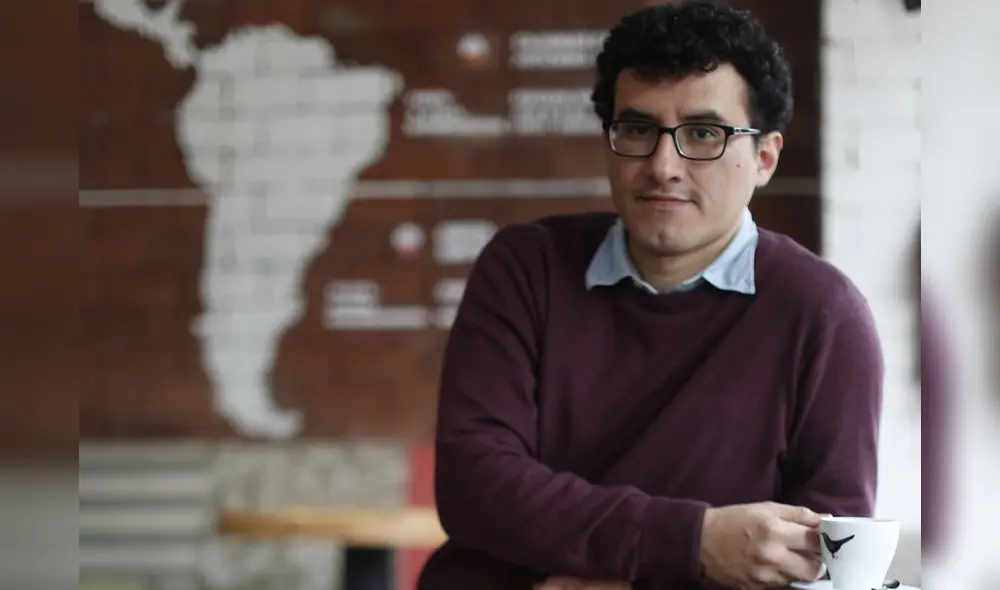 Marco Avilés: “El reporteo, el viaje a la realidad, es como un privilegio, el privilegio de ser periodista