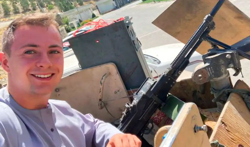 El influencer británico ha compartido en redes fotos sobre su estancia en Afganistán. Foto: Pensilvania