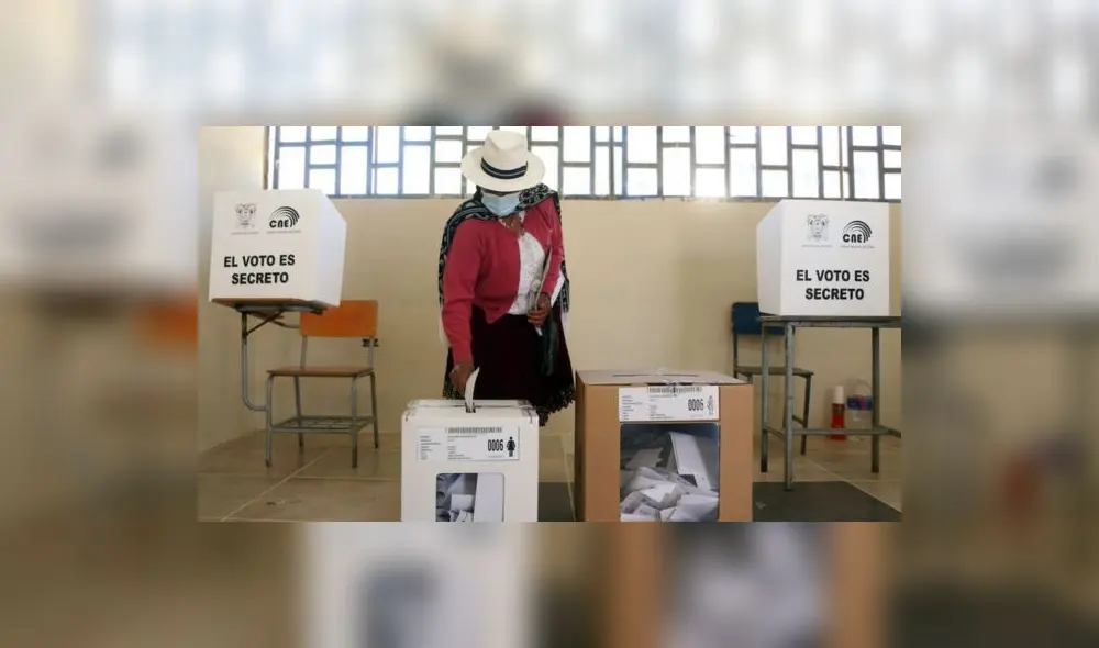 Comisión de Constitución aprueba condonar y reducir multas electorales aplicadas durante la pandemia por COVID-19. Foto: BCC Comisión de Constitución aprueba condonar y reducir multas electorales aplicadas durante la pandemia por COVID-19. Foto: BCC
