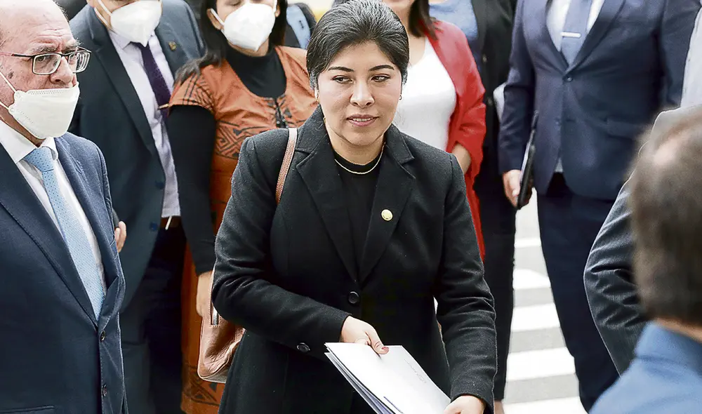 Al Congreso. Betssy Chávez tendrá la oportunidad de defenderse ante el Parlamento de los cargos penales que se le atribuyen. Foto: difusión Al Congreso. Betssy Chávez tendrá la oportunidad de defenderse ante el Parlamento de los cargos penales que se le atribuyen. Foto: difusión