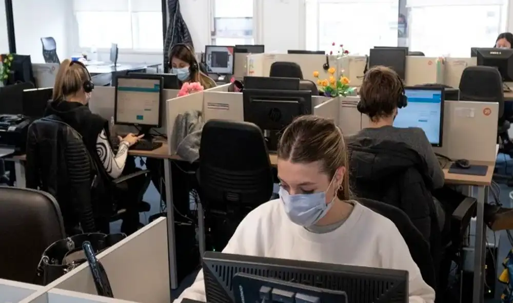 Según la OCDE, Latinoamérica cuenta con tasas más altas de informalidad laboral. Foto: Clarín