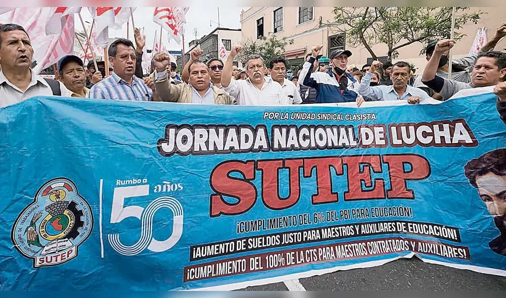 Los reclamos. El Sutep pide al Minedu continuar el proceso de evaluación y cubrir las plazas de nombramiento este año. Foto: difusión