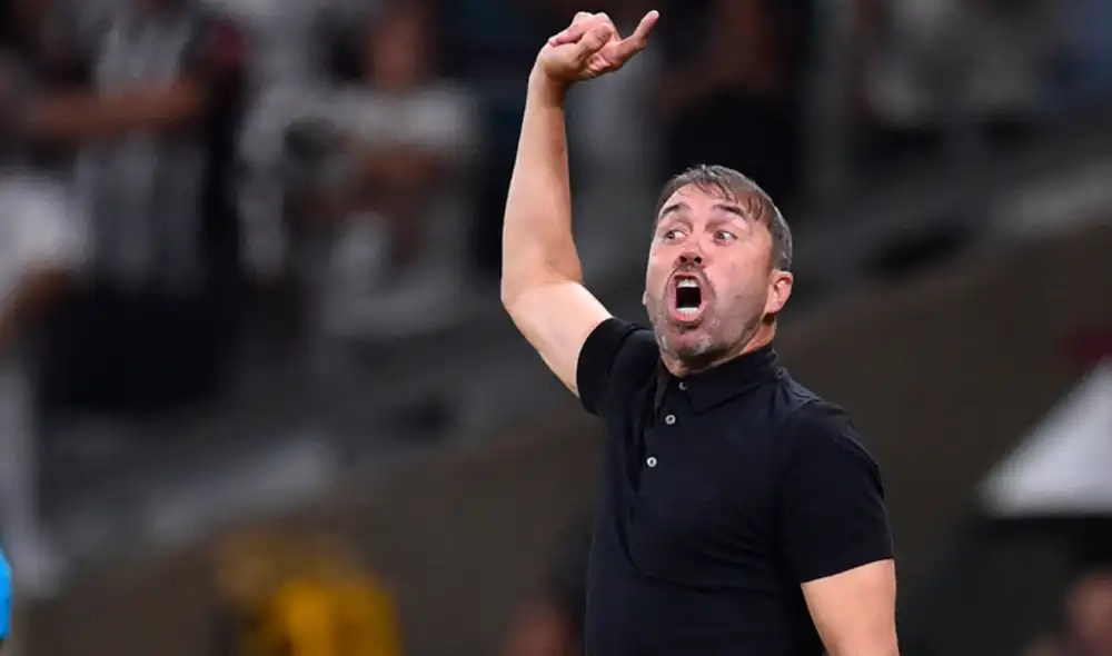 Eduardo Coudet debutó con una derrota en la Copa Libertadores. Foto: EFE