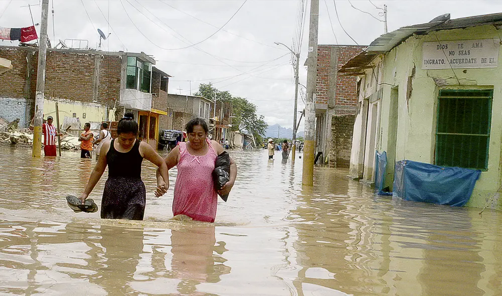 Inundación. El Niño Costero de 2017 trajo muerte y destrucción en regiones del norte. Foto: La República/archivo Inundación. El Niño Costero de 2017 trajo muerte y destrucción en regiones del norte. Foto: La República/archivo